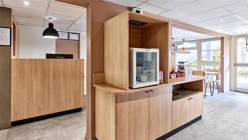 Premiere Classe Valenciennes Ouest Restaurant