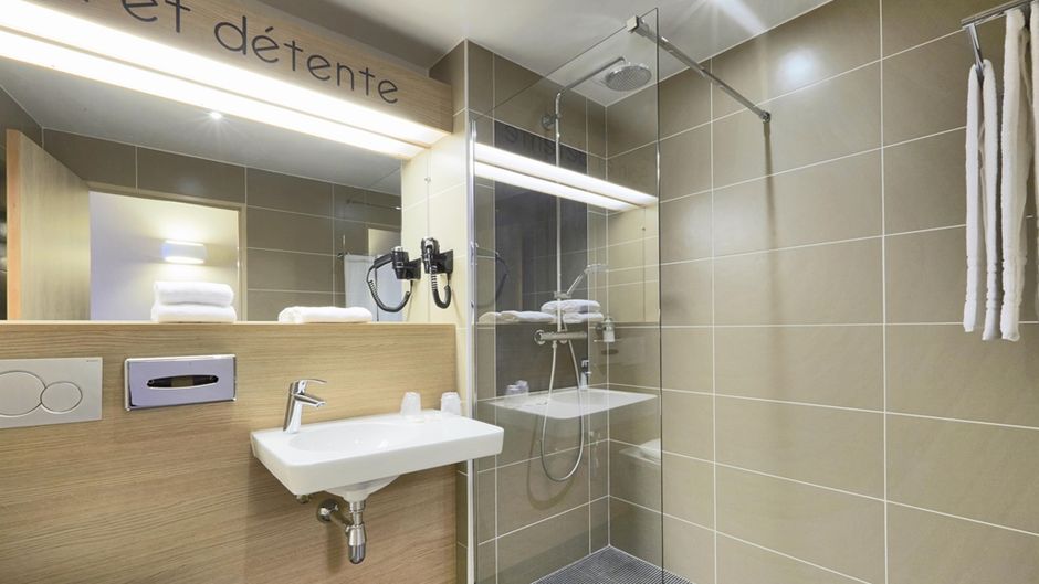 Kyriad Angers Ouest - Beaucouze Room