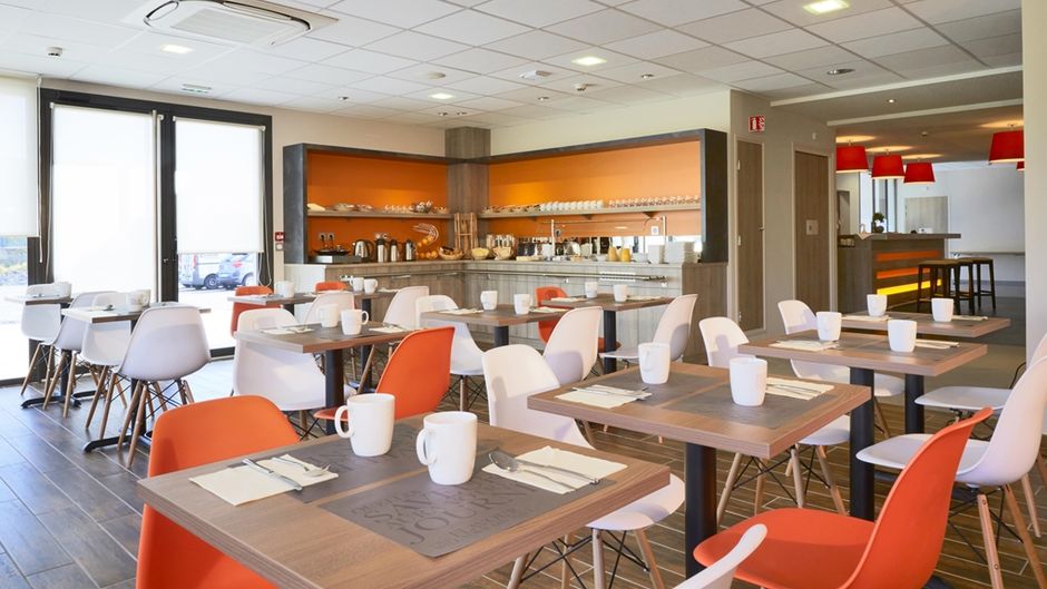 Kyriad Angers Ouest - Beaucouze Restaurant