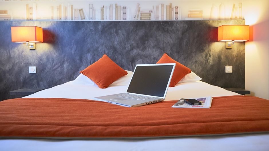 Kyriad Angers Ouest - Beaucouze Room