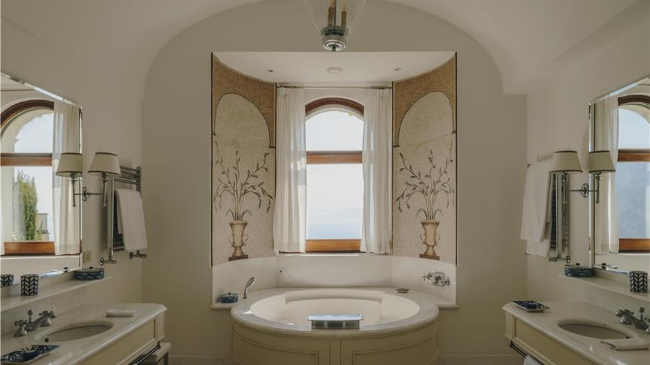 Caruso, A Belmond Hotel Room