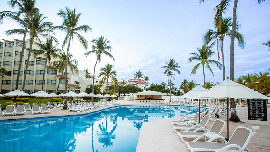 Occidental Nuevo Vallarta Pool