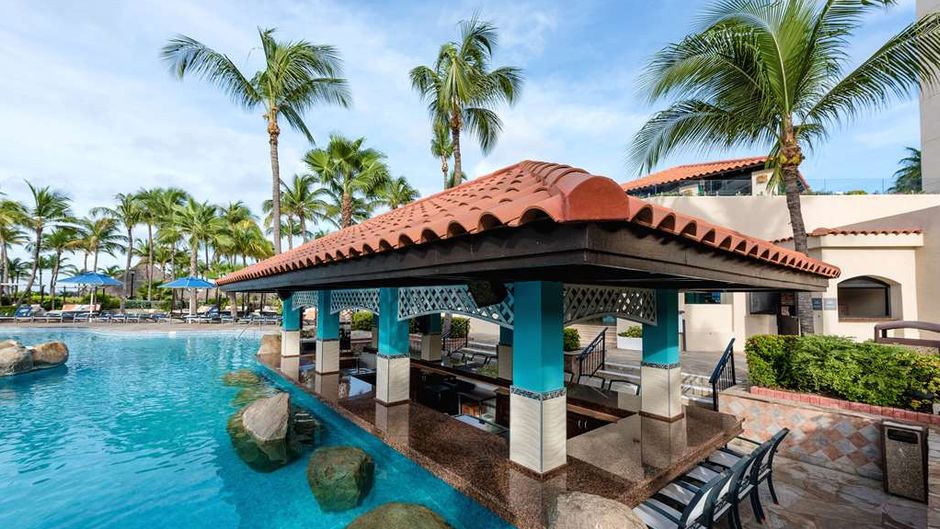 Barcelo Aruba Pool