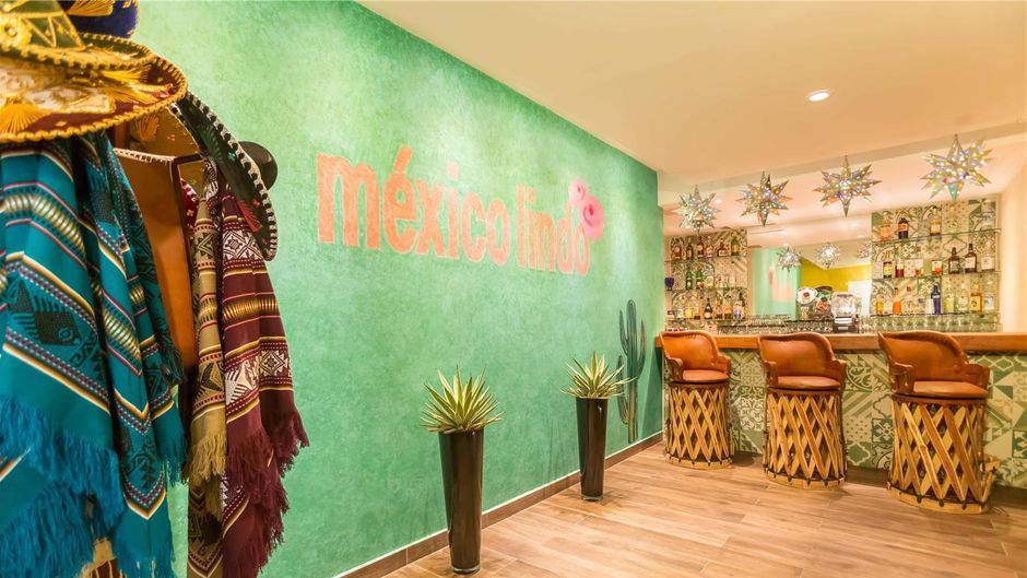 Barcelo Aruba Restaurant