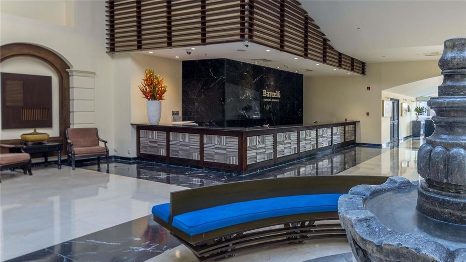 Barcelo Aruba Lobby