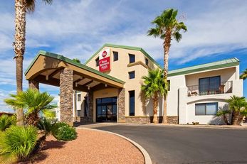 Best Western Plus King's Inn & Suites