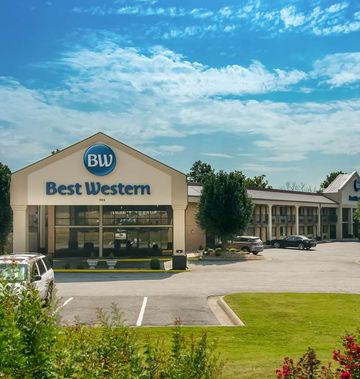 Best Western Windsor Suites
