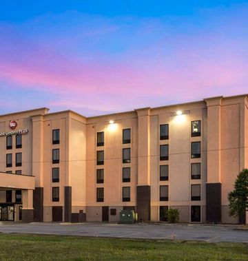 Best Western Plus Jonesboro Inn & Suites