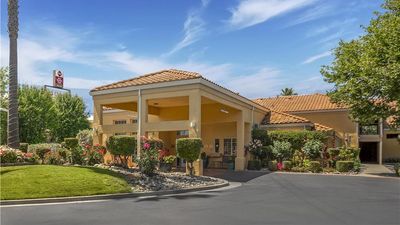 Best Western Plus Dixon Davis