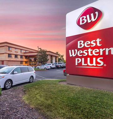 Best Western Plus Orchid Hotel & Suites