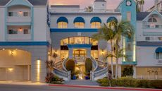 Best Western Plus Marina Shores Hotel