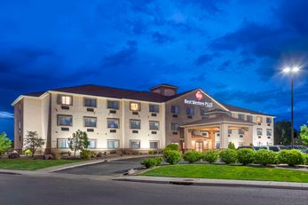 Best Western Plus Eagleridge Inn & Stes