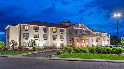 Best Western Plus Eagleridge Inn & Stes