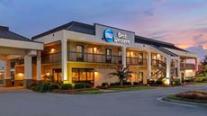 Best Western Colonial Inn