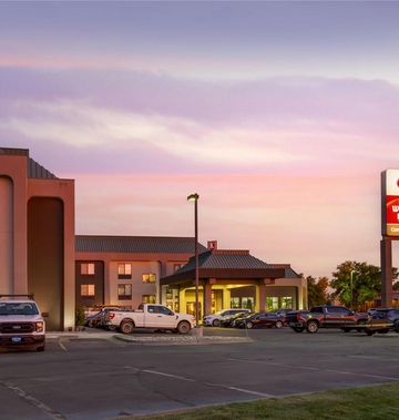 Best Western Plus CottonTree Inn