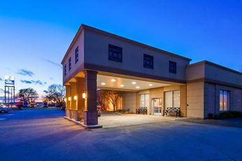 Best Western Crossroads of the Bluffs