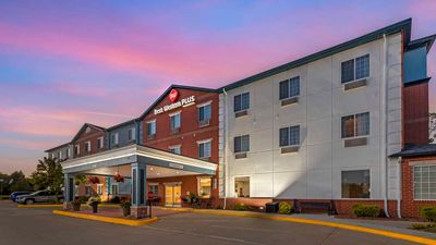 Best Western Plus Des Moines West Inn