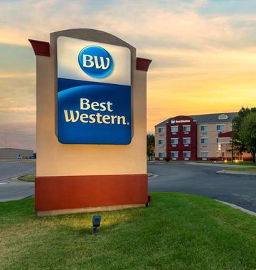Best Western Governors Inn & Suites