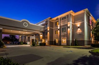 Best Western Plus Chalmette Hotel