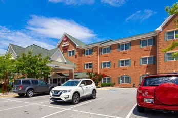 Best Western Plus Easton Inn & Suites