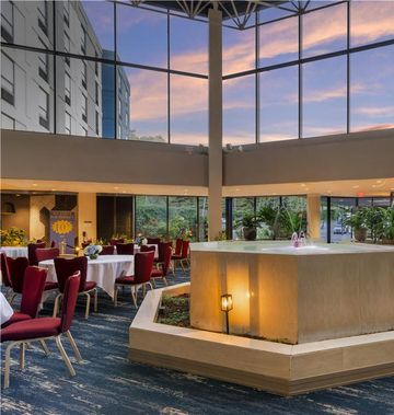 Best Western Royal Plaza Htl & Trade Ctr