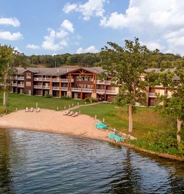 Best Western Premier Ldg On Lake Detroit