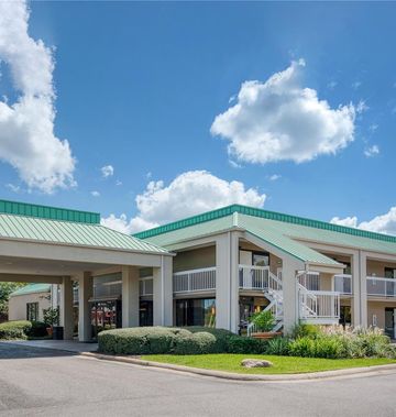 Best Western Flagship Inn
