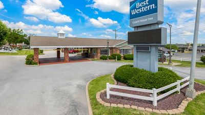 Best Western Plus Coach House