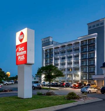 Best Western Plus Midwest Inn