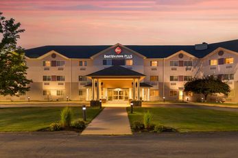 Best Western Plus Executive Court Inn