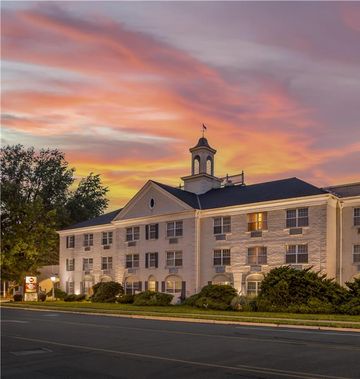 Best Western Plus Morristown Inn