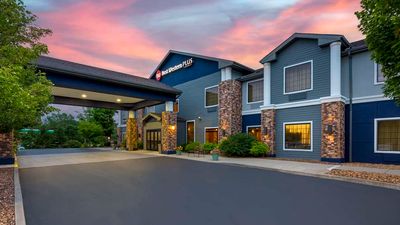 Best Western Plus Victor Inn & Suites