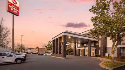 Best Western Grand Manor Inn