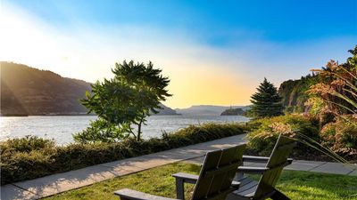 Best Western Plus Hood River Inn