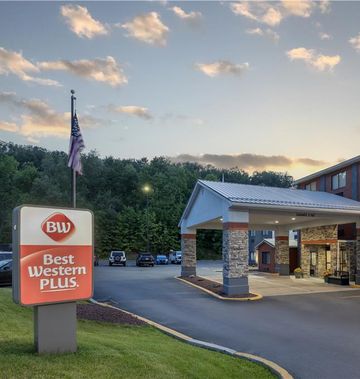 Best Western Plus Executive Inn