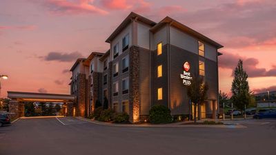 Best Western Plus University Park Inn &