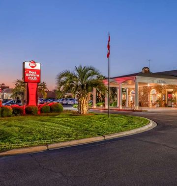 Best Western Plus Santee Inn