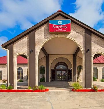 SureStay Plus San Antonio Fiesta Inn