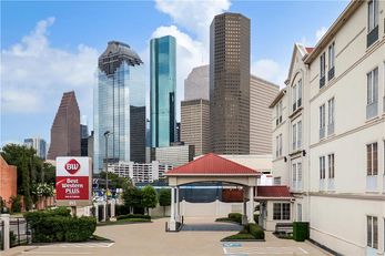 Best Western Plus Downtown Inn & Suites