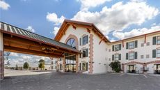 Best Western Plus Swiss Chalet Htl Stes
