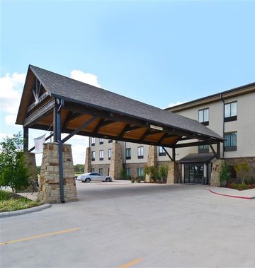 Best Western Plus Emory at Lake Fork
