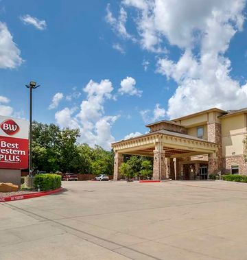 Best Western Plus Goliad Inn & Suites