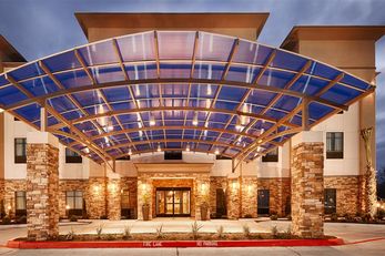 Best Western Plus Flatonia Inn