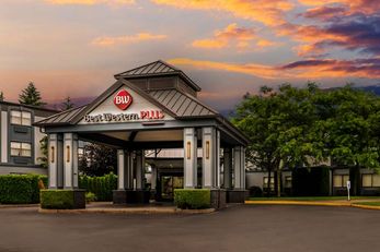 Best Western Premier Plaza & Conference