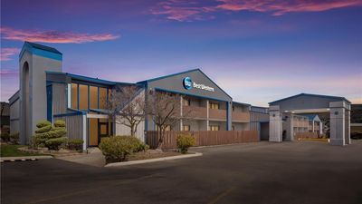 Best Western Chieftain Inn