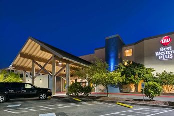 Best Western Plus Silverdale Beach Hotel