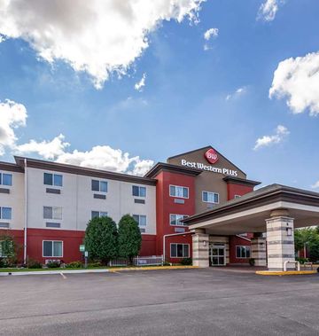 Best Western Plus Sparta Trail Lodge
