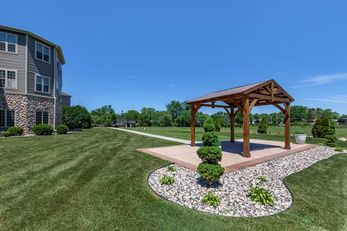 Best Western Premier Bridgewood Resort