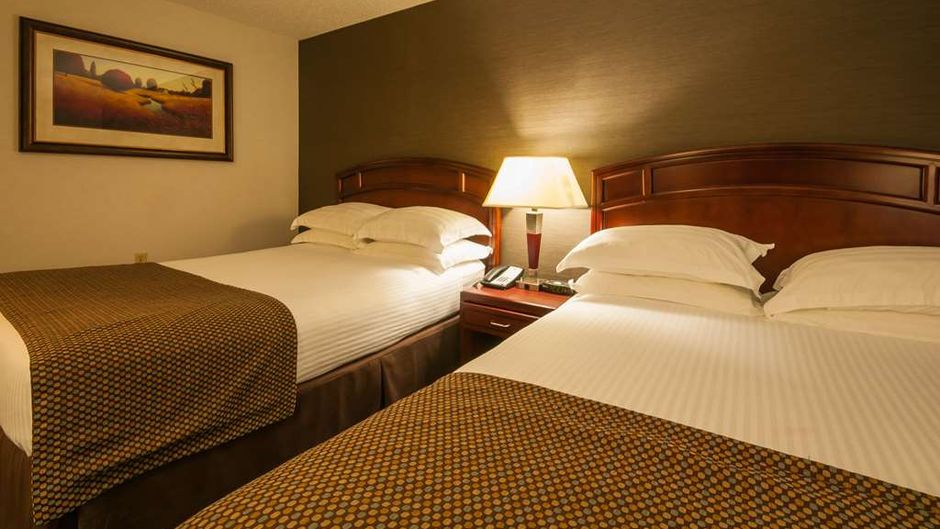 Best Western Airport Inn Room