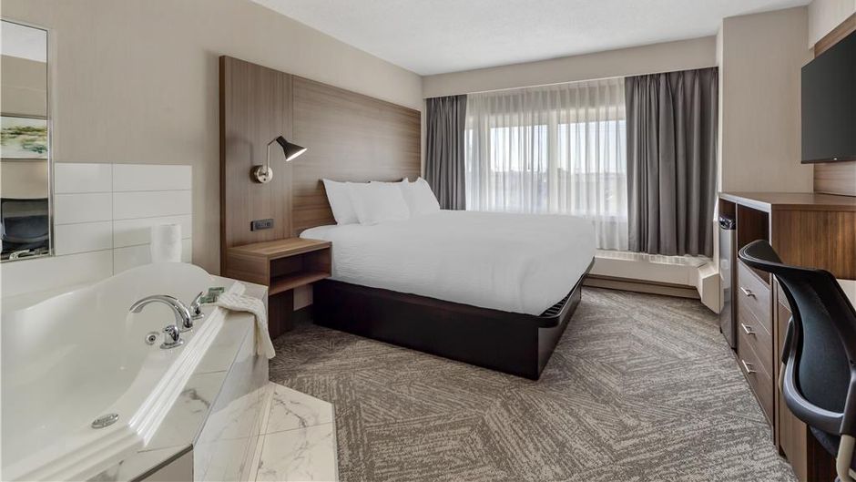 Best Western Cedar Park Inn Room